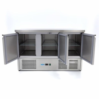 Frigorífico Mostrador - 137cm - 3 Puertas 
