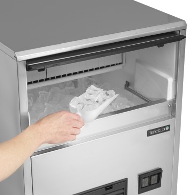 Congelador Fabricador de Hielo TC57 Inoxidable Tefcold 43620 Tefcold - Soluciones Hosteleras